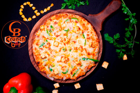 1 Achaari Pizza Medium+ 1 Stuffed Garlic Bread+ Choose Any 1 Pasta or 1 Choco Lava Cake