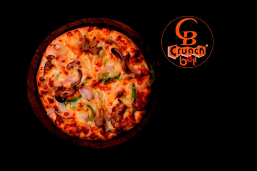 Tandoori Delight Pizza Small + Fries+ 250 ml Coke